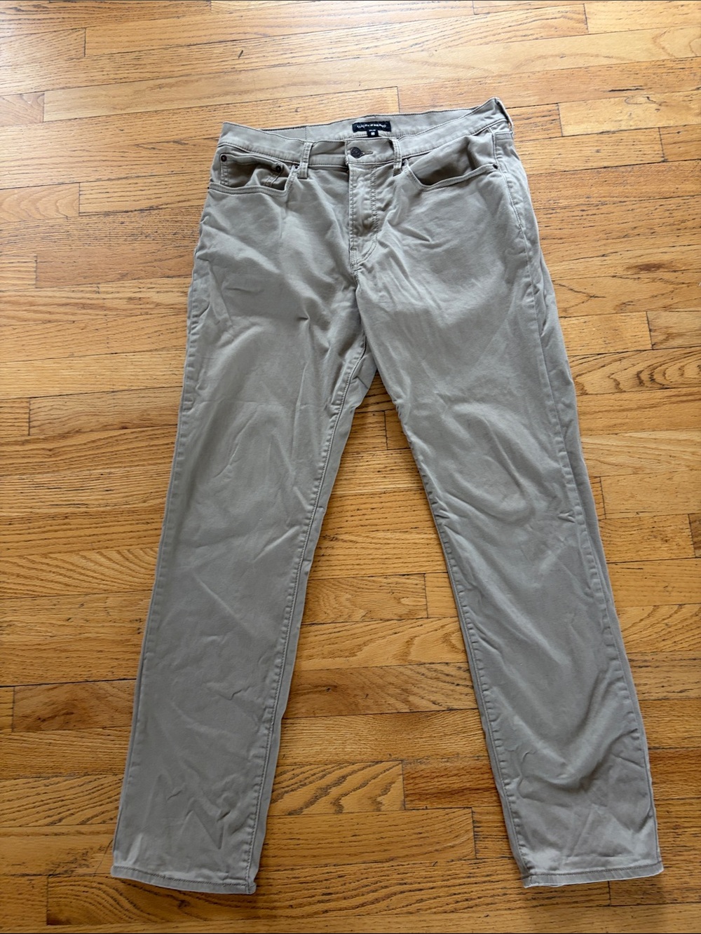 Lucky Brand Men's Chino Pants in Light Tan